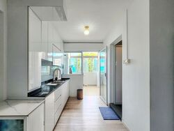 Blk 446 Hougang Avenue 8 (Hougang), HDB Executive #554555271